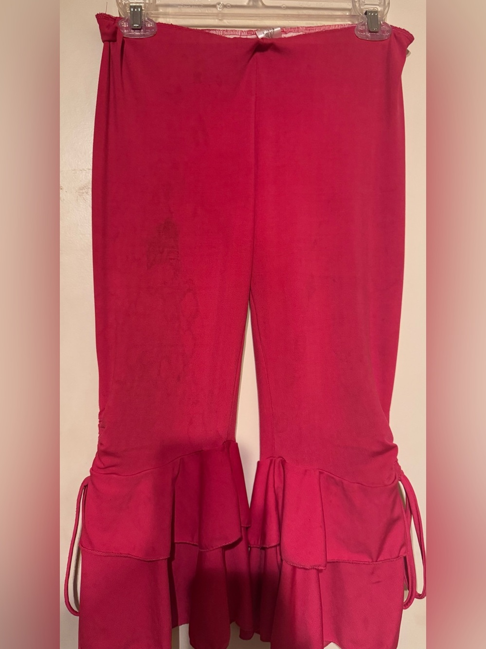 Women’s Pink Ruffle Fusion Capri Dance Hem Capri Pants with Flair Ruffles